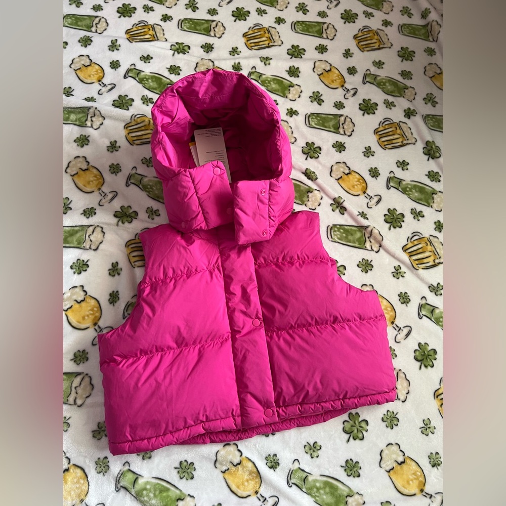 Lululemon Sonic Pink Super Cropped Wunderpuff Vest